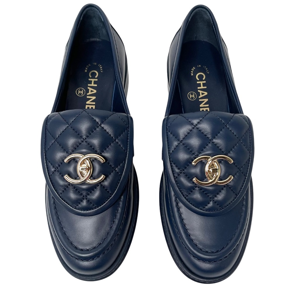 ❌❌ SOLD Chanel NIB 2021 Navy Blue Gold CC Logo Quilted Flap Flats Loafers - Picture 4 of 14